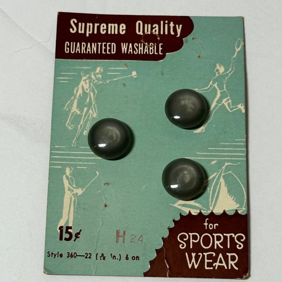 Vintage New Old Stock Buttons 2 Sets of 3 Buttons - Picture 2 of 3